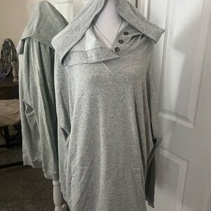 NWT Cotton Bleu Light Gray Hooded Button Pullover Sweatshirt